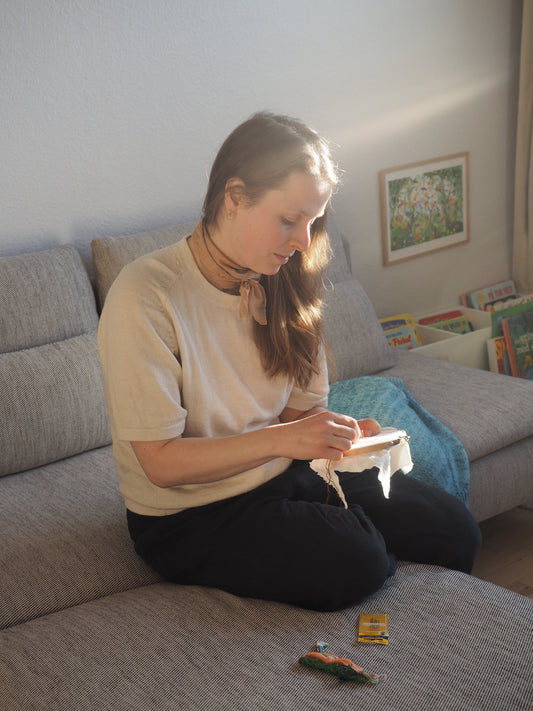 Giv en visible mending-workshop i (jule)gave: En kreativ og hyggelig oplevelse