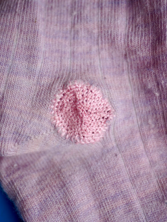 Sådan lapper du dit tøj med scotch darning (tungesting)