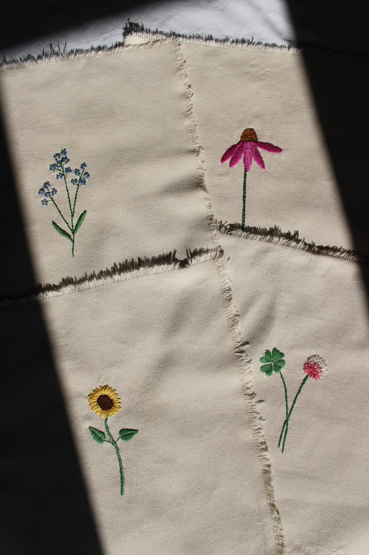 Blomsterbroderi - Video-kursus i broderi og visible mending med blomstermotiver